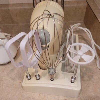 Lot 42: Hand Mixer and Lazy Apple Stripper