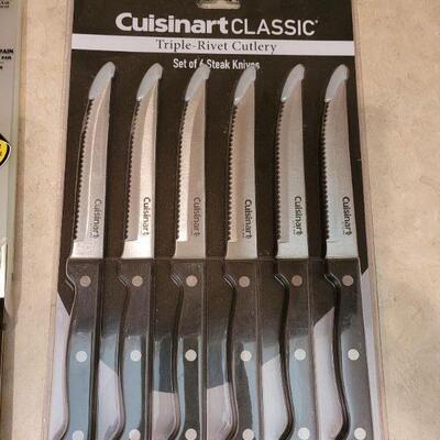 Lot 51: NEW Cuisinart Knife Set & (3) Old Chicago Knives