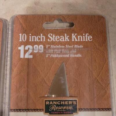 Lot 65: NEW Rancher's Reserve Steak Knives