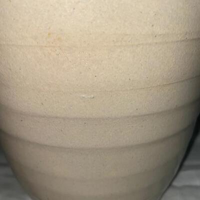 Lot 486 - Stoneware Pot