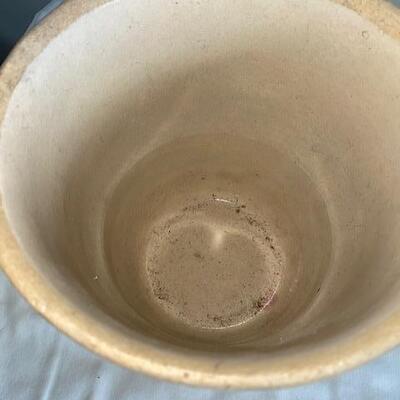 Lot 486 - Stoneware Pot