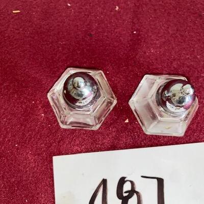 Lot 487 - Vintage Salts