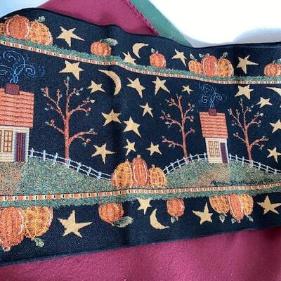 Lot 491 - Fall themed placemats and table runner
