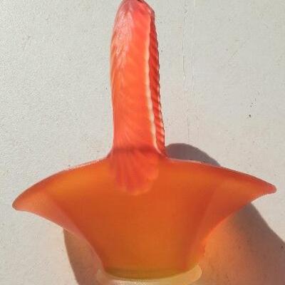 Mini Satin Frosted Amberina Basket