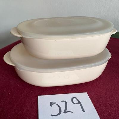 Lot 529 - Tupperware Bowls