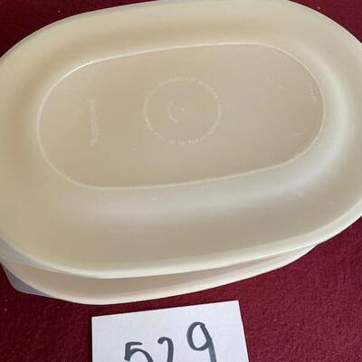 Lot 529 - Tupperware Bowls