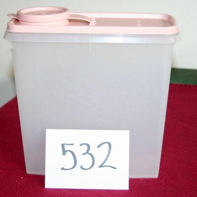 Lot 532 - Tupperware Cereal container