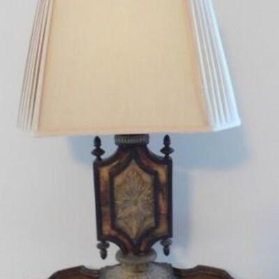 French Design Resin Post Table Lamp with Shade 30