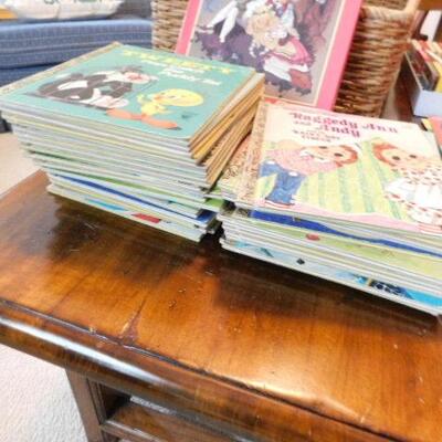 Collection of Kid's Golden Books Various Titles Approx. 25-30 Books