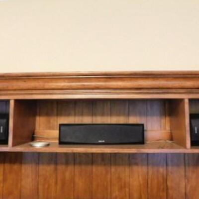 Set of Three Onkyo Surround Sound Shelf Speakers Center, Left, and Right SKW-560's