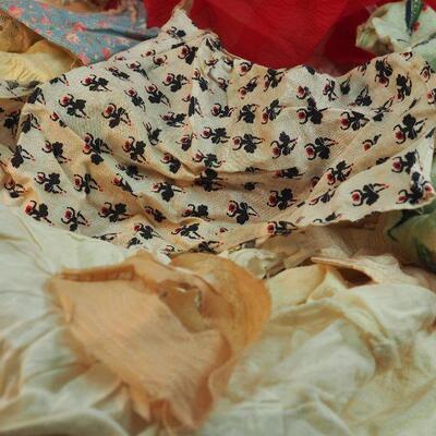 Lot 68, 1940s doll clothes handmade, marked plastic international dolls