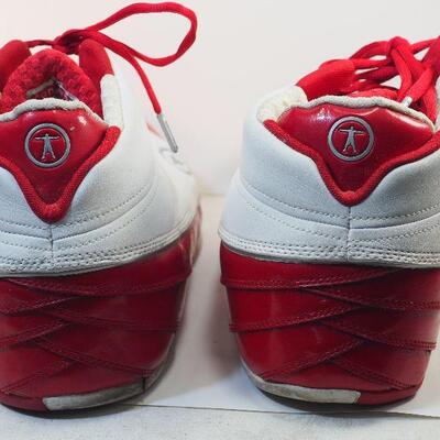 Lot 69, Size 18 Men's Converse red and White Basketball Shoes