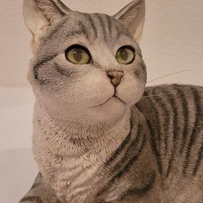 Lot 76: Vintage Handcrafted SILVER TABBY Home Deco Cat