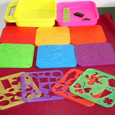 Lot 537 - Tupperware stencils with box