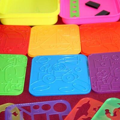 Lot 537 - Tupperware stencils with box
