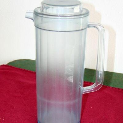 Lot 539 - Tupperware Tall Clear Pitcher