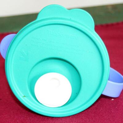Lot 543 - Tupperware pop Lid Containers