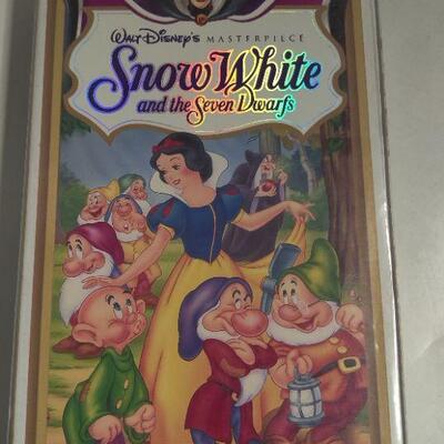 Snow white 