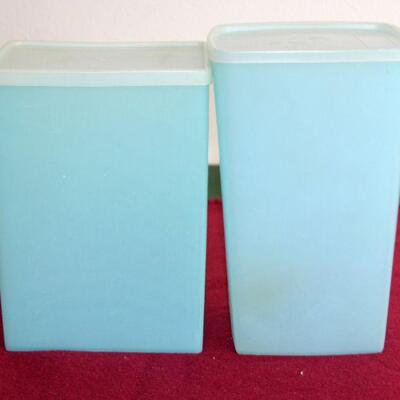 Lot 554- Tupperware Freezer Mates