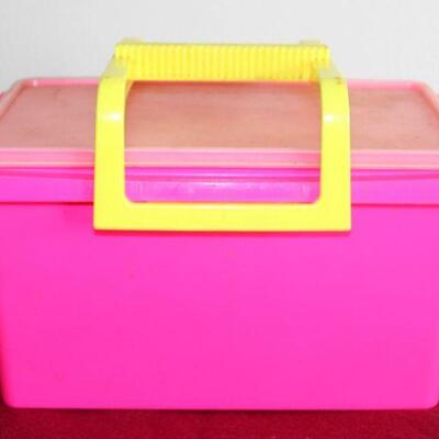 Lot 558- Tupperware Bright Pink Carry All
