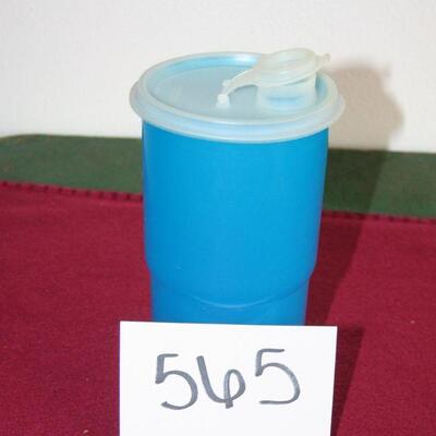 Lot 565- Tupperware Shaker