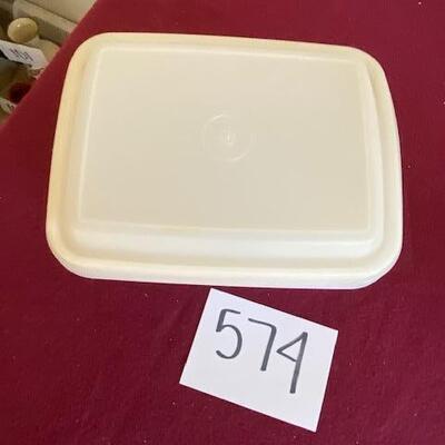 Lot 574 - Tupperware Container