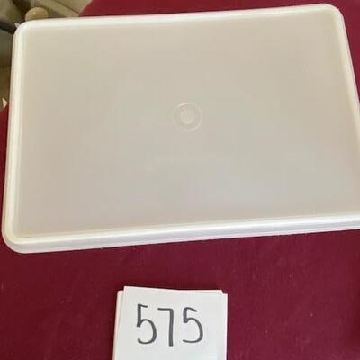 Lot 575 - Tupperware container
