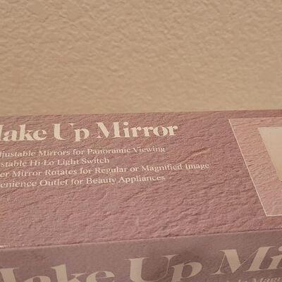 Lot 126: Vintage NEW 3-Sided Make Up Mirror