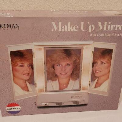Lot 126: Vintage NEW 3-Sided Make Up Mirror