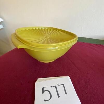 Lot 577 - Tupperware Bowl