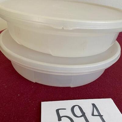 Lot 594 - Tupperware Bowls