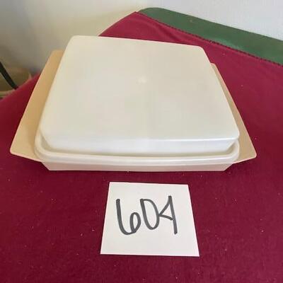 Lot 604 - Tupperware Deviled Egg container