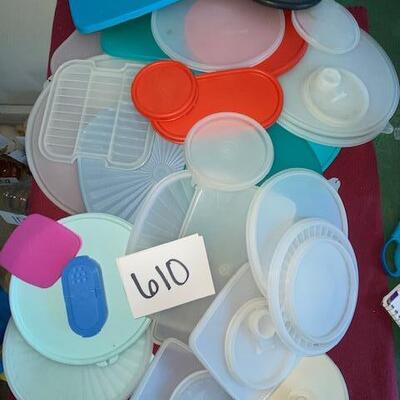 Lot 610 - Tupperware Lids only