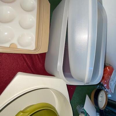 Lot 611 - tupperware bowls only...NO LIDS