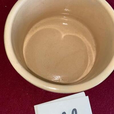 Lot 622 - Stoneware Crock