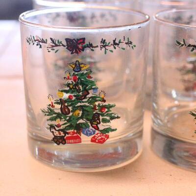 Lot 41 Vintage Christmas Glasses