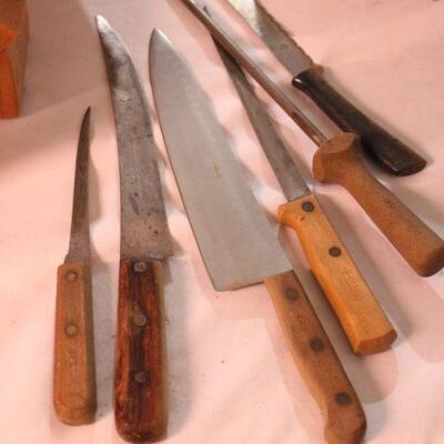 Lot 48 Knives & Blocks: Chicago Cutlery, Dexter