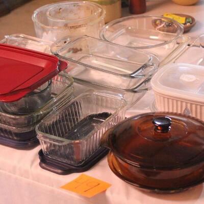 Lot 49 Glass Kitchenware