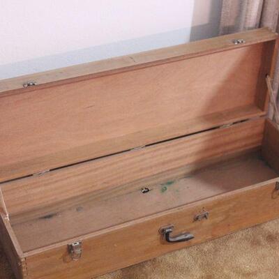 Lot 62 Dovetail Box Made in Japan
