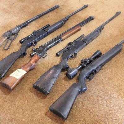 Lot 70 Pellet & BB Guns - Crosman Arms Co.,  Powermaster, Daisy/Buck