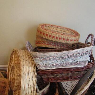 Variety of Baskets (Lots of Different Shapes and Sizes)