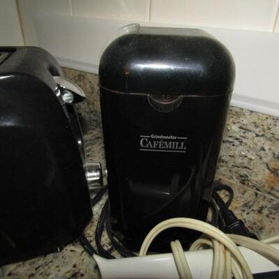 Small Appliances (Coffee Maker, Toaster, Coffee Grinder, Hand Mixers, Electric Knife)
