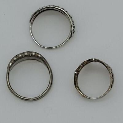JMO12: 3 vintage sterling silver rings
