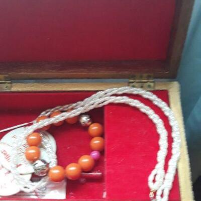 Costume Jewelry & Boxes