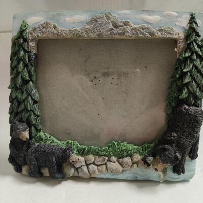 Decorative picture frame