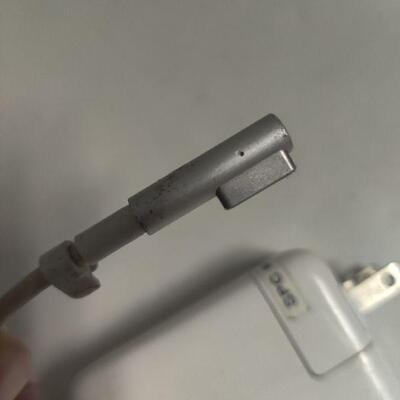 Apple charger