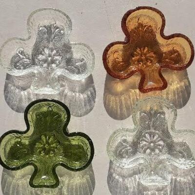 4 Tiara Sandwich Club Ashtrays