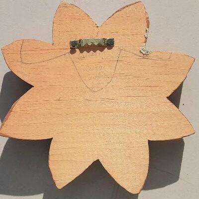 Button Center Sunflower