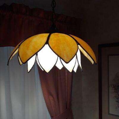 Tiffany Style Hanging Lamp