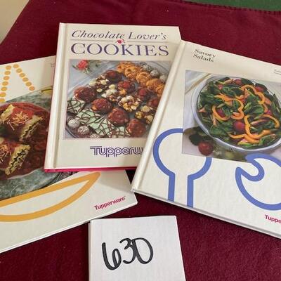 Lot 630 - tupperware Cookbooks